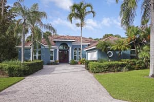 8402 Se Sanctuary Drive, Hobe Sound