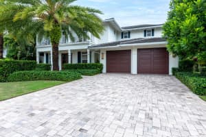 2580 Estates Drive, North Palm Beach