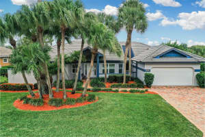 8951 Se Marina Bay Drive, Hobe Sound