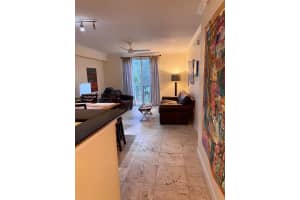 580 S Sapodilla Avenue 204, West Palm Beach 580 S Sapodilla Avenue 204, West Palm Beach