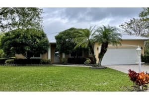 5462 Se Running Oak Circle, Stuart