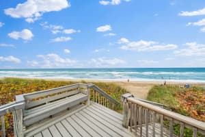 379 Ne Tradewind Lane 1101, Stuart