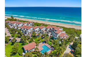 4651 Ne Ocean Boulevard B-29, Jensen Beach