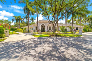 2600 Whispering Oaks Lane, Delray Beach