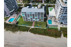 2909 S Ocean Boulevard 7d, Highland Beach
