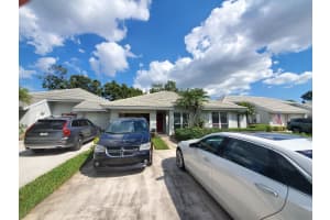 2942 Sw Westlake Circle, Palm City