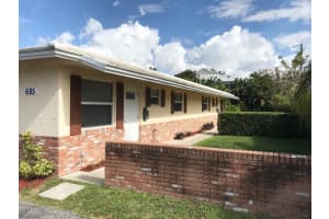 685 Glouchester Street S, Boca Raton