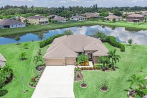 6520 Oak Manor, Vero Beach