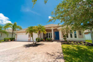 1357 Scarlet Oak Circle, Vero Beach