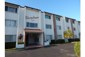 125 Shore Court 106-b, North Palm Beach