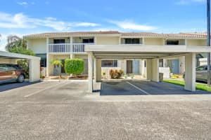 716 Ne 20th Lane, Boynton Beach