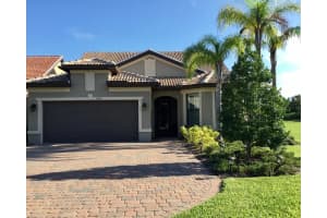 5435 Antigua Circle, Vero Beach