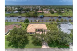 2628 Sw River Shore Drive, Port St Lucie