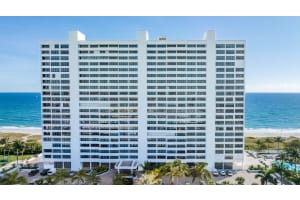 2600 S Ocean Boulevard 3e