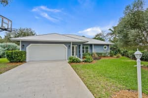5413 Se Running Oak Circle, Stuart
