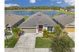 1323 Hubbard Court Se, Palm Bay