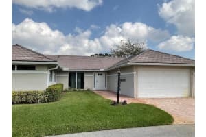 11591 N Lake Drive 5