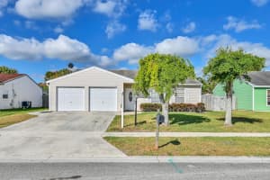 5239 Edgewood Drive