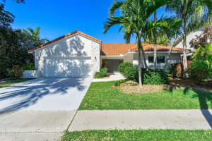 561 Sw 15th Street