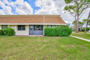 107 Half Moon Circle D, Jupiter