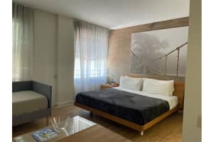 100 Collins Avenue 207, Miami Beach