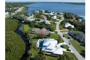 2345 Nw Bay Colony Drive, Stuart