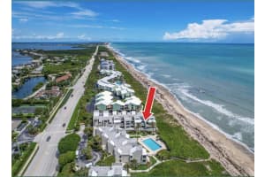 2051 Ne Ocean Boulevard 15, Stuart