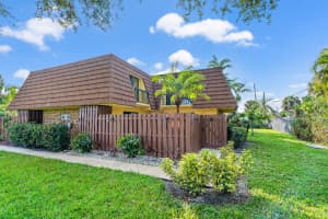 825 Center Street 57b, Jupiter