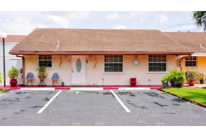 5219 W 24 Way 11-c, Hialeah