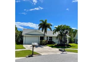 4422 Se Satinleaf Place, Stuart