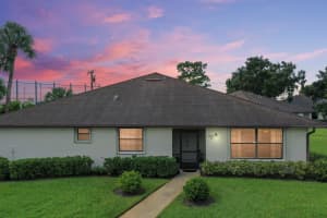 1621 Laurel Leaf Lane A, Fort Pierce