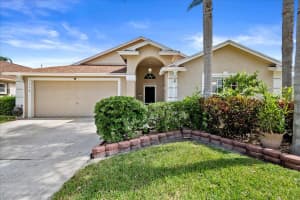 1442 Fairway Circle, Greenacres