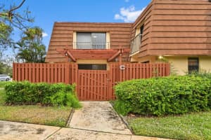2645 Albatross Road N 4-c, Delray Beach