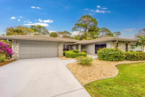 2363 Sw Spoonbill Drive, Palm City
