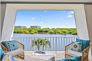 2165 Ibis Isle Road 12, Palm Beach