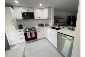 14901 Sw 4th Street 11a, Pembroke Pines