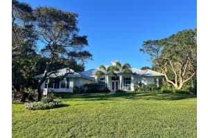6373 Fox Run Circle, Jupiter