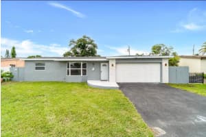 3961 Nw 34th Avenue, Lauderdale Lakes