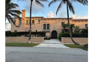 200 N Ocean Boulevard 1, Palm Beach