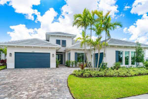 9105 Coral Isles Circle, Palm Beach Gardens
