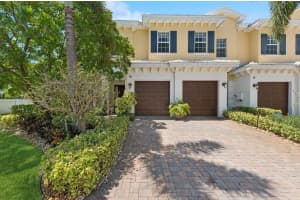 202 Mariner Court, North Palm Beach