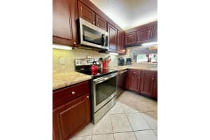 1501 Pinecrest Circle E, Jupiter