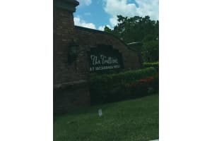 9727 N New River Canal Road 629, Plantation