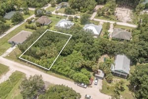 8825 93rd Avenue, Vero Beach