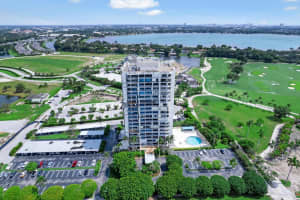 2400 Presidential Way 1206, West Palm Beach
