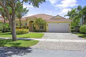 167 Magnolia Way, Tequesta