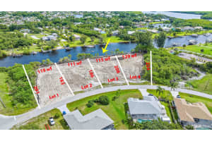 2805 Se Peru Street, Port Saint Lucie