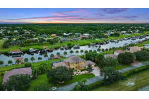 2618 Sw River Shore Drive, Port Saint Lucie