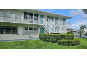 880 W Horizons 111, Boynton Beach