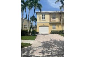 217 Fortuna Drive, Palm Beach Gardens